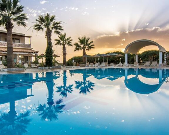 Hotel Kouros Palace