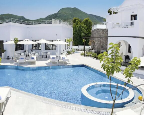 La Mer Deluxe and Spa