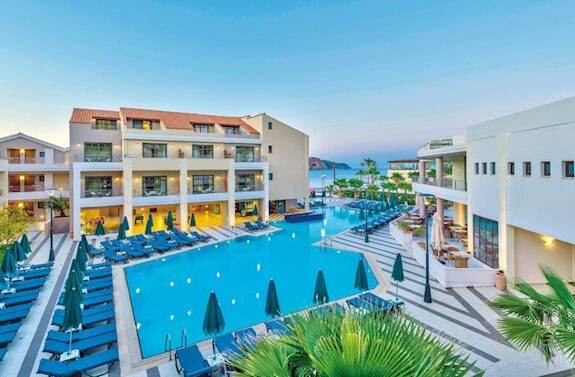 Porto Platanias Beach en Spa