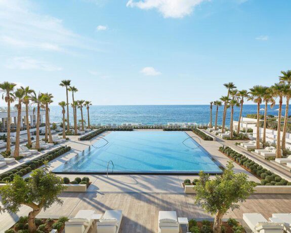 GRECOTEL Lux Me White Palace