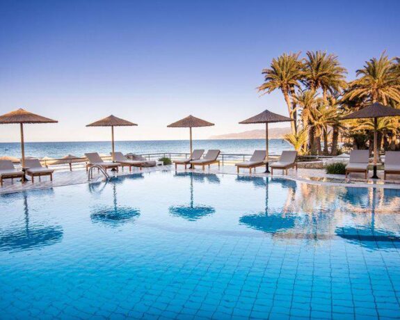 Vasia Zephyros Beach Boutique