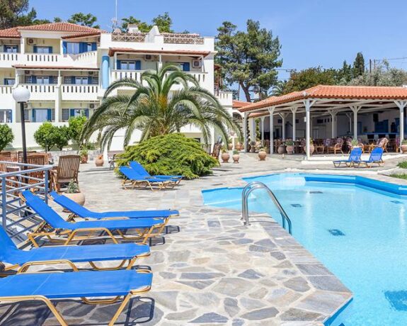 Hotel Stafylos Suites