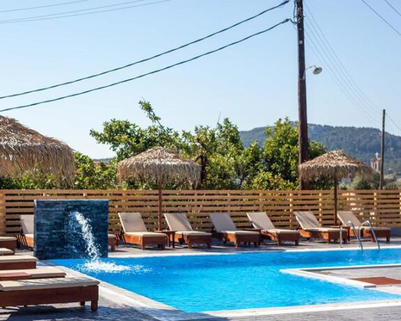 Hotel Essential Summer - adults only