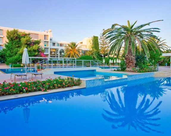 Hotel & Bungalows Caravia Beach