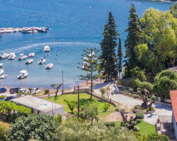 Eptanisos Beachfront Suites