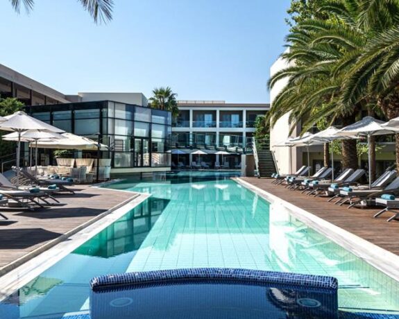 Hotel Minos Mare Royal