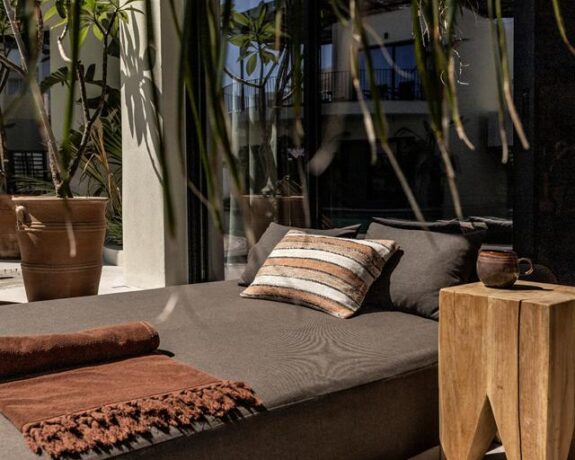 Kouros Exclusive Hotel & Suites
