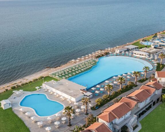Hotel White Olive Marine Aquapark
