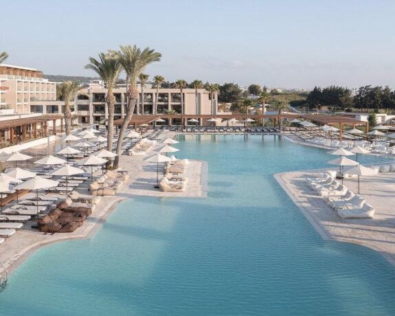 Helea Family Beach Resort