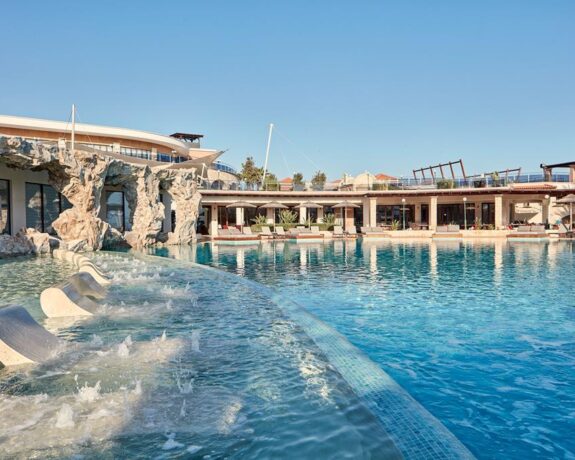 Atlantica Caldera Palace
