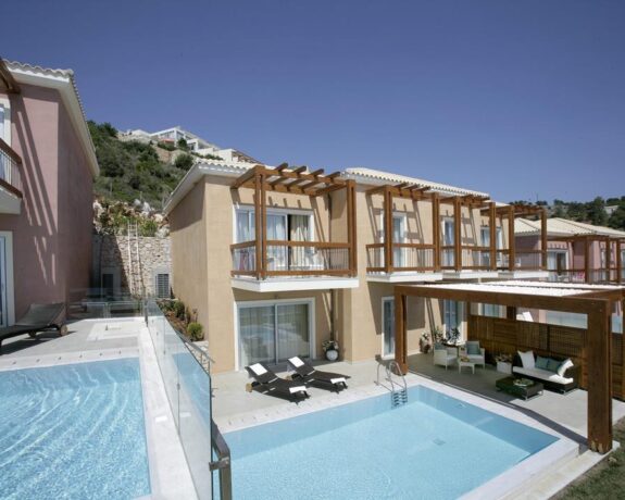 Louis Apostolata Resort and Spa