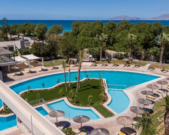 Akti Coast Club