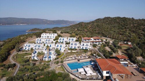 Agionissi Resort