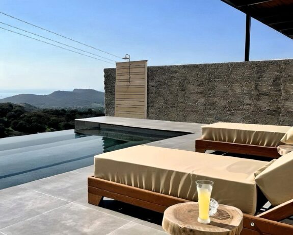 Early Bird Villas
