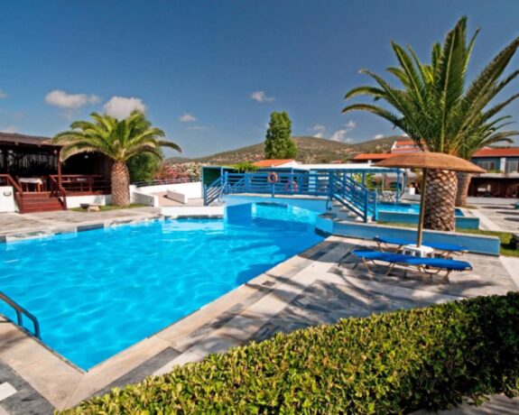 Zefiros Beach Hotel