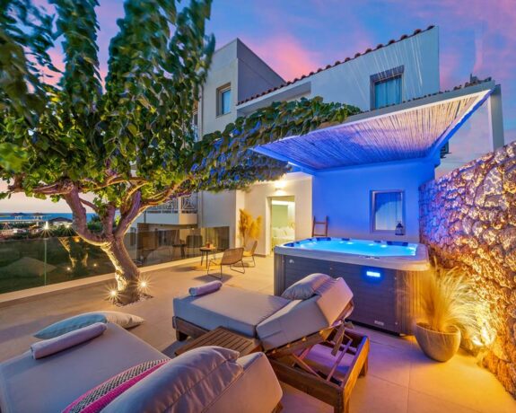 Notos Heights Hotel & Suites