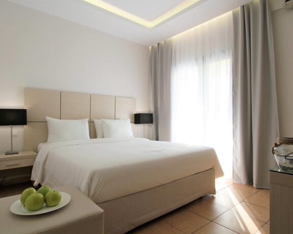 Akrogiali Exclusive Hotel