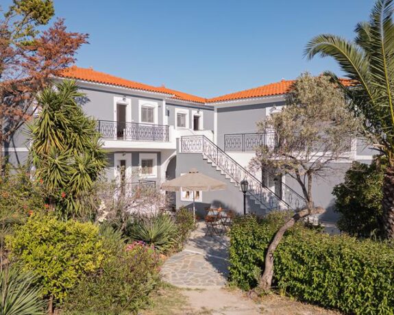 Dryoussa Naftilos
