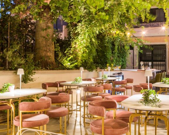 Alleys Boutique & Spa Hotel