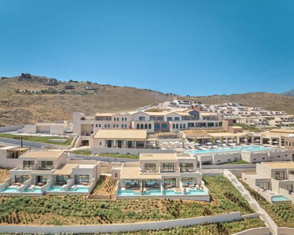 Oros Luxury Beach Resort