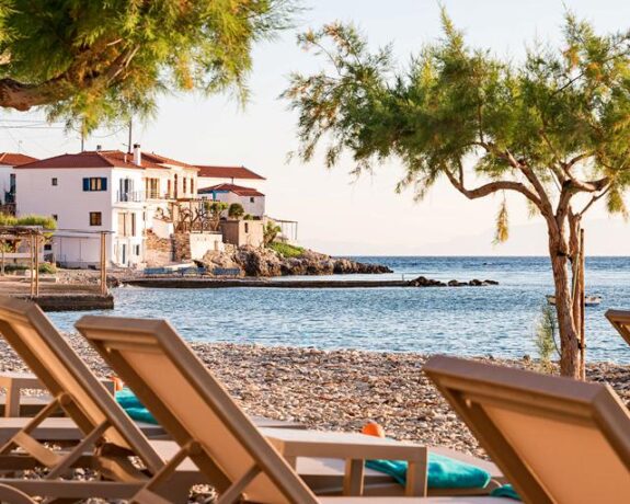 8 Moons Boutique Apartments