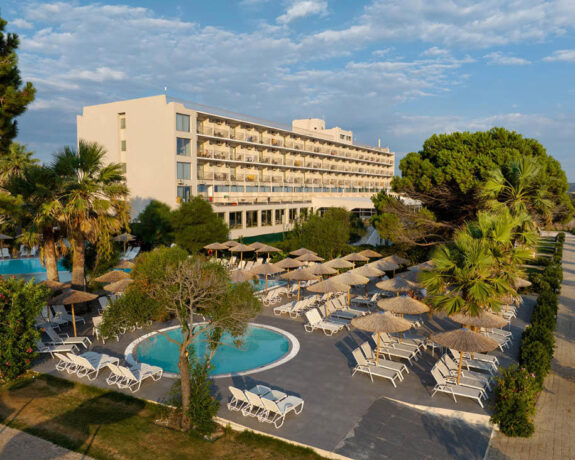 Ninos Grand Beach Resort