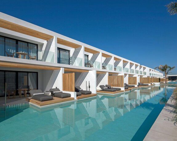 D Andrea Lagoon All Suites