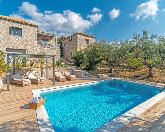 Eleonas Villas & Holiday Houses