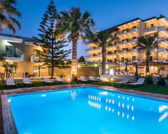 Petousis Hotel & Suites