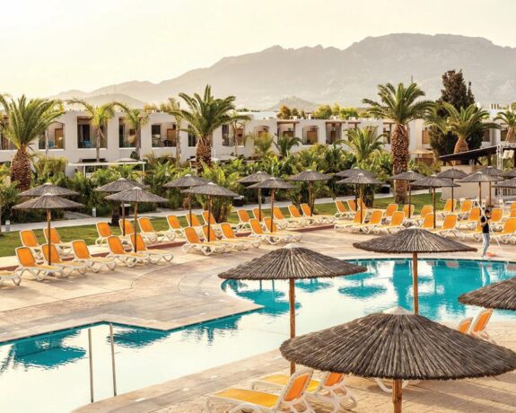 Akti Coast Club