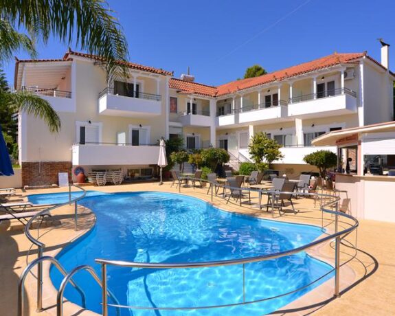 Aparthotel Theoxenia