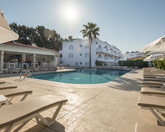 Fly & Go Aegean Blu Apartments