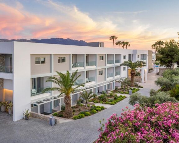 Apollon Windmill Hotel