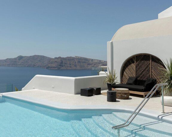 Hom Santorini