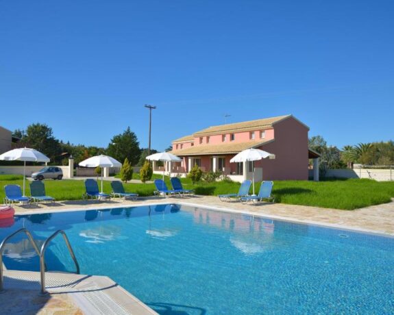 Megali Luxuries Apartments