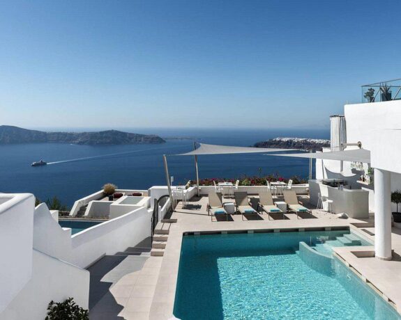 Kasimatis by La Perla