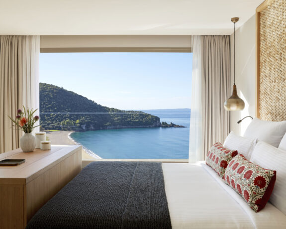 Fly & Go Elix, Mar-Bella Collection