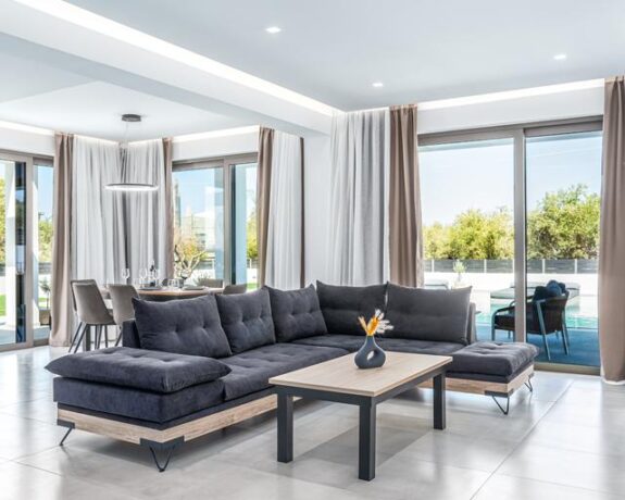 AJ & Christian luxury villas